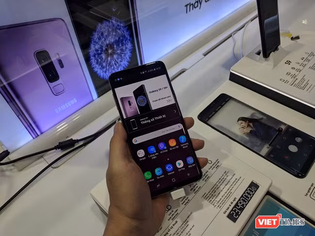 Galaxy S9/S9+ trong ngày mở bán chính thức đầu tiên tại Việt Nam ảnh 2