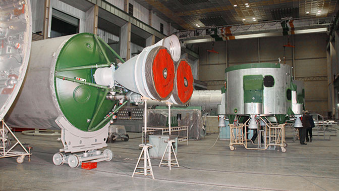 Ukraine “xẻ thịt” máy bay chiến lược, bán tháo công nghệ tên lửa ảnh 6