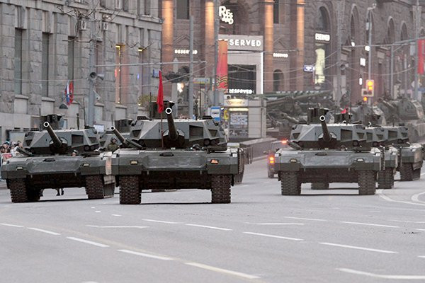 Siêu tăng Nga “chấp tất” tên lửa, đạn pháo ảnh 3