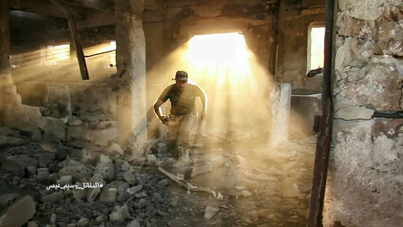 Quân đội Syria tấn công dữ dội cứ địa thánh chiến ngoại ô Damascus (video) ảnh 5