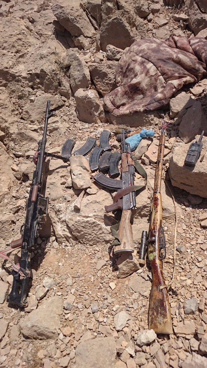 “Đặc nhiệm “Săn IS" tiến công diệt địch trên chiến trường Homs, Hama ảnh 5