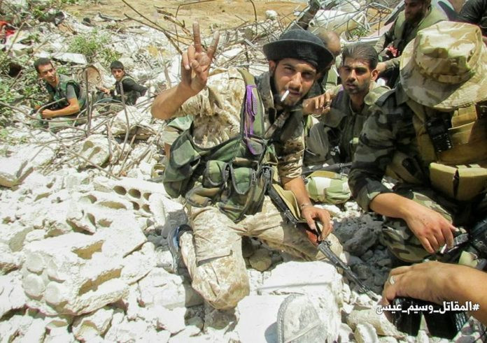 Quân đội Syria tấn công dữ dội phe thánh chiến cố thủ đông Damascus ảnh 1