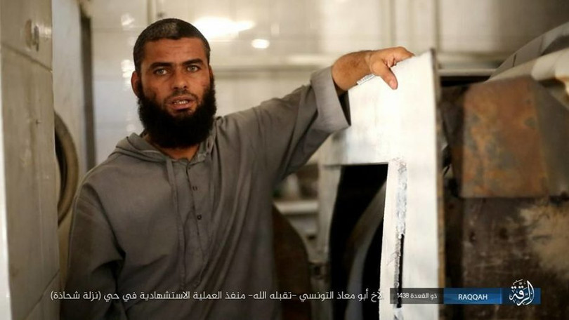 IS tung 4 xe bom tự sát tấn công liên tiếp người Kurd tại Raqqa ảnh 1