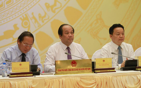 3 bộ trưởng chủ trì họp báo thường kỳ tháng 5. Ảnh:Vinh An.