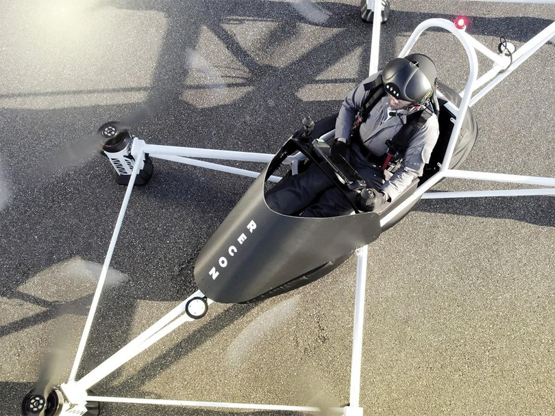 Chuyến bay thử nghiệm bao gồm cất cánh, bay lơ lửng và một loạt các thao tác. Ảnh E&T Chuyến bay thử nghiệm bao gồm cất cánh, bay lơ lửng và một loạt các thao tác. Ảnh E&T