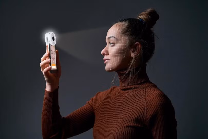 Thiết bị thu ảnh để phân tích màu và sức khỏe da của Chowis. Ảnh AsiaTechDaily