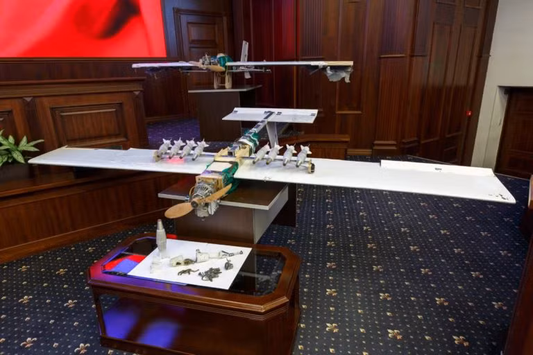 Nga tố máy bay tấn công căn cứ tại Syria dấu vết dẫn thẳng đến Ukraine ảnh 1