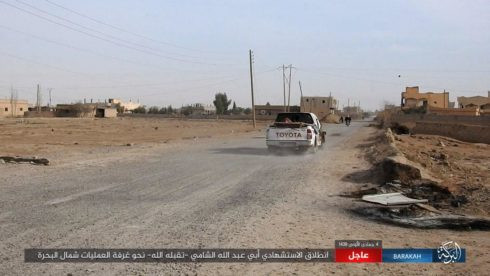 IS đánh người Kurd điên đảo ở Deir Ezzor, hàng trăm tay súng hai bên thiệt mạng ảnh 4