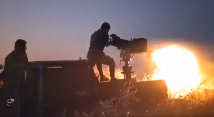 Các chiến binh YPG chiến đấu trên chiến trường Afrin, Aleppo - ảnh minh họa Masdar News