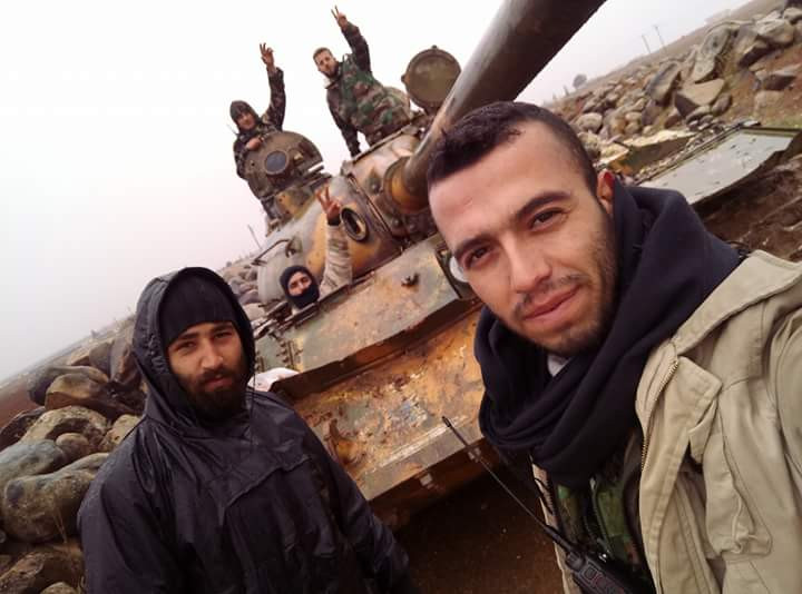 Quân đội Syria ồ ạt chiếm loạt cứ địa, khủng bố bắt đầu tháo chạy ở Idlib ảnh 2