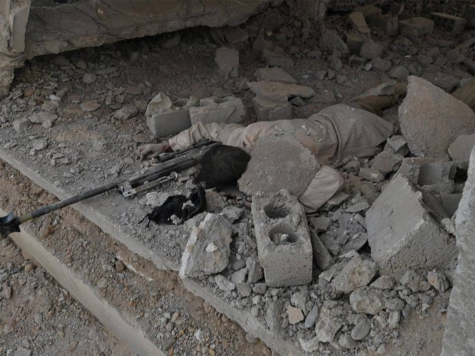 Hàng chục chiến binh IS bị diệt, quân đội Syria chiếm giữ nhiều vũ khí Mỹ ảnh 4