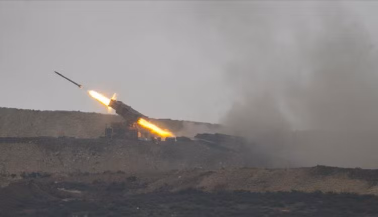 Pháo phản lực Thổ Nhĩ Kỳ dội lửa vào người Kurd ở Afrin - Aleppo