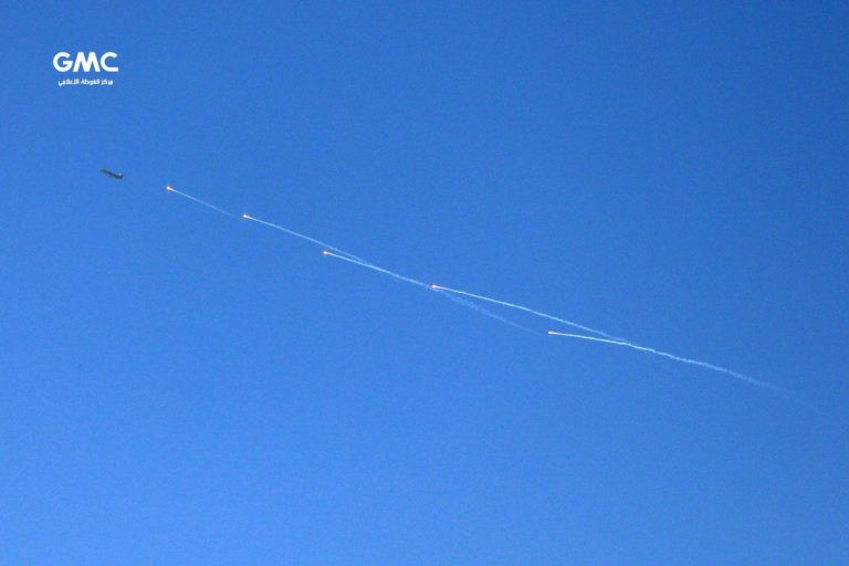 Quân đội Syria tử chiến giành 20 tòa nhà, diệt 170 phiến quân khủng bố ven Damascus ảnh 2