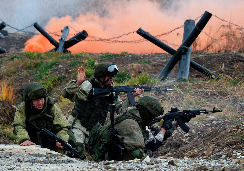 Hải quân đánh bộ Nga tiến công đánh chiếm bàn đạp đổ bộ - ảnh russia-insider