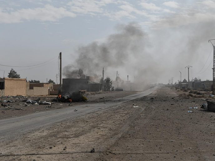 Hàng chục chiến binh IS bị diệt, quân đội Syria chiếm giữ nhiều vũ khí Mỹ ảnh 1