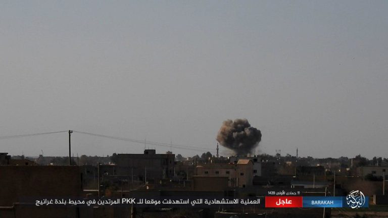 Hơn 400 phiến quân IS đền mạng trong một tháng ảnh 8