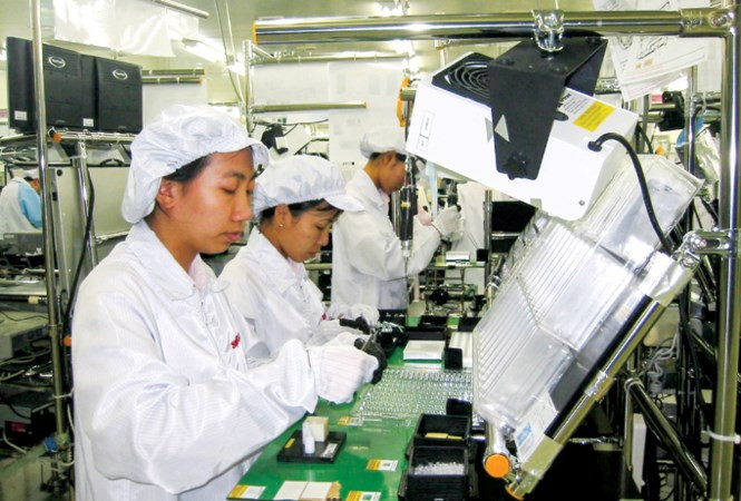 Sản xuất máy ảnh kỹ thuật số tại nhà máy Sanyo (Khu công nghiệp Biên Hoà 2)