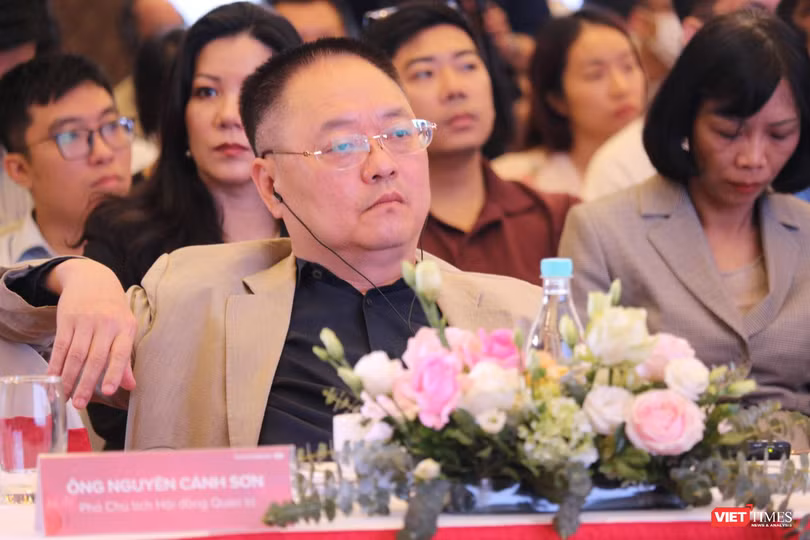 Ông Nguyễn Cảnh Sơn - Phó Chủ tịch HĐQT Techcombank