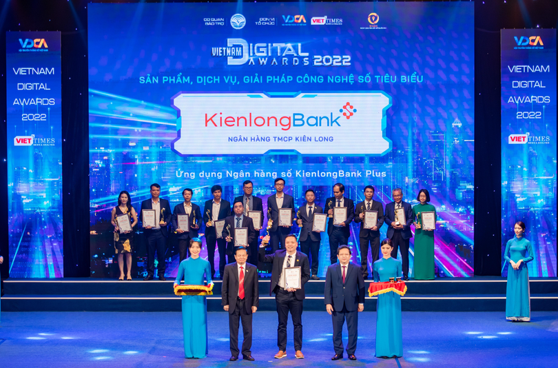 KienlongBank được vinh danh tại Giải thưởng Chuyển đổi số Việt Nam 2022 ảnh 1