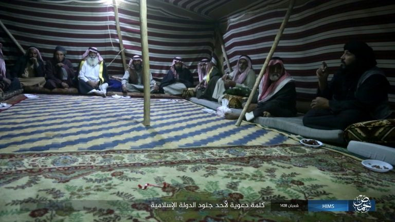 Quân đội Syria đánh bật IS khỏi mỏ khí đốt đông Palmyra (video) ảnh 1