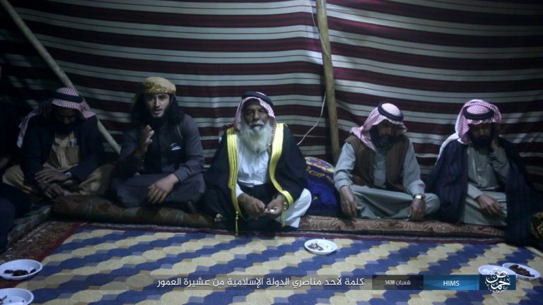 Quân đội Syria đánh bật IS khỏi mỏ khí đốt đông Palmyra (video) ảnh 5