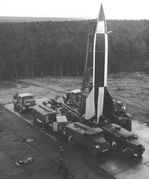  Vụ đào thoát hé lộ bí mật về tên lửa đầu tiên trên thế giới ảnh 2