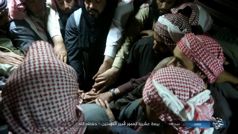 Quân đội Syria đánh bật IS khỏi mỏ khí đốt đông Palmyra (video) ảnh 4