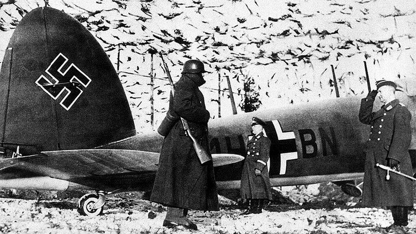  Vụ đào thoát hé lộ bí mật về tên lửa đầu tiên trên thế giới ảnh 4