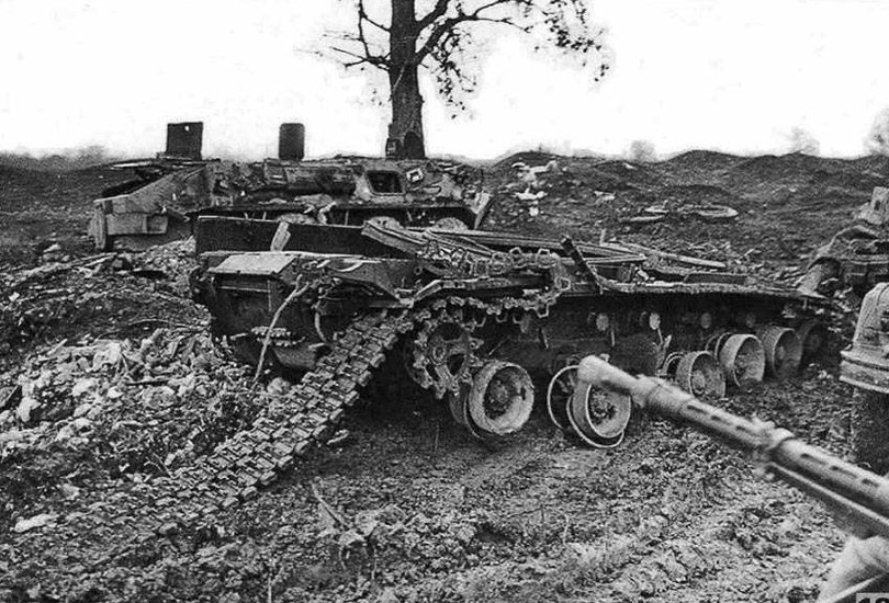 Xe tăng quân đội Nga bị phá hủy ở Grozny năm 1994-1995