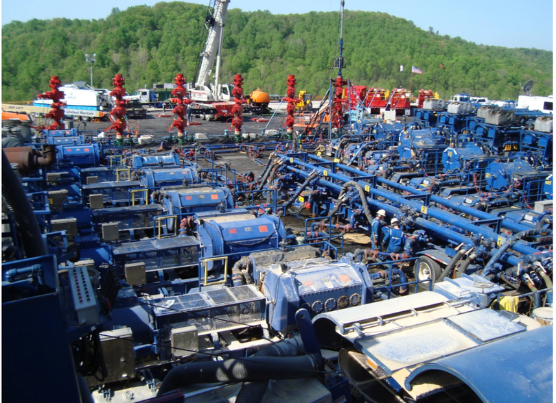 Sản lượng dầu Mỹ vẫn thấp hơn nhiều so với mức trước đại dịch. Ảnh: Reuters.