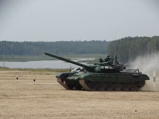 Xe tăng Trung Quốc văng bánh khi thi đấu tại Nga (video) ảnh 3