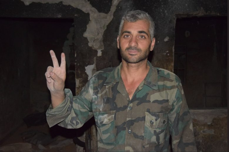 Khốc liệt cuộc chiến đường hầm ngoại ô Damascus, Syria (video) ảnh 5