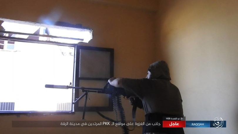 Chiến sự Raqqa: IS phản kích, 20 chiến binh SDF thiệt mạng (video) ảnh 6