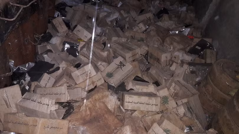 Tên lửa, thiết giáp Syria vào trận tấn công phiến quân cố thủ ven Damascus (video) ảnh 10