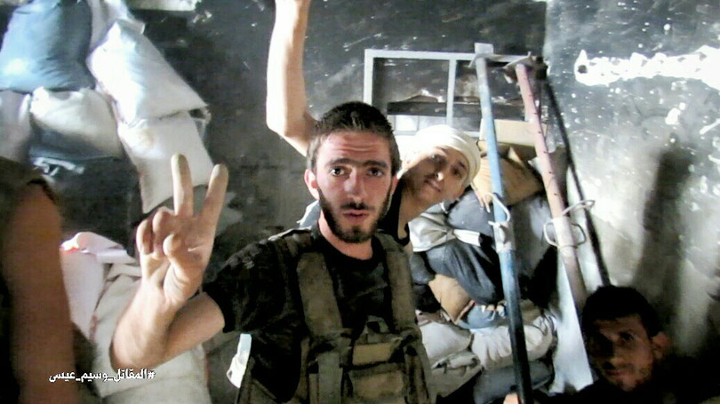 Quân đội Syria tấn công sào huyệt thánh chiến ngoại vi Damascus ảnh 10