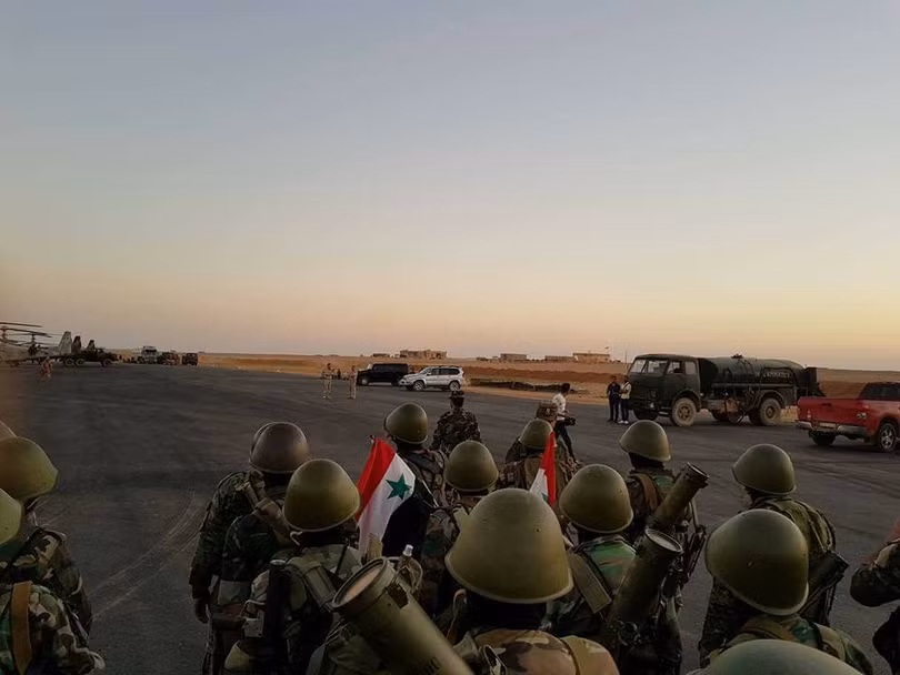 Đặc nhiệm Syria trực thăng vận đánh dập đầu IS (video) ảnh 4