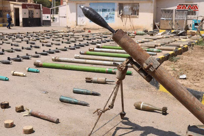 Quân đội Syria phát hiện kho vũ khí của IS ở Deir Ezzor. Ảnh SANA