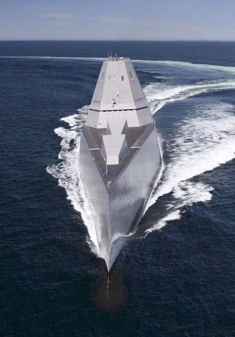 Tàu khu trục USS Zumwalt (navsource.org)