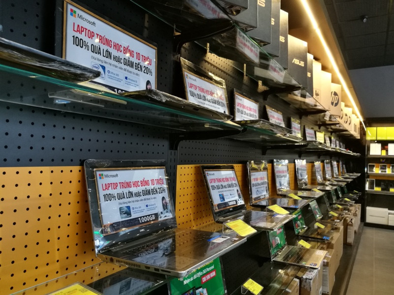 Bên trong cửa hàng mới toanh của Thế Giới Di Động: Đẹp, sang, ít nhân viên ảnh 6 Bên trong cửa hàng mới toanh của Thế Giới Di Động: Đẹp, sang, ít nhân viên ảnh 6