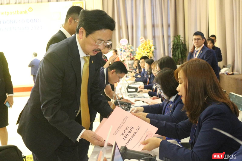 AGM 2023 LienVietPostBank: Chốt đổi tên LPBank, tự tin lãi 6.000 tỉ đồng ảnh 7