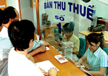  Khi cán bộ thuế đề nghị lót tay ... 