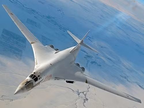 Máy bay ném bom Tu-160 của Nga 