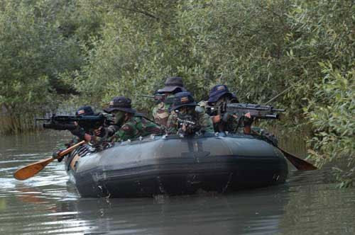 Bí mật lực lượng đặc nhiệm Indonesia KOPASSUS ảnh 10