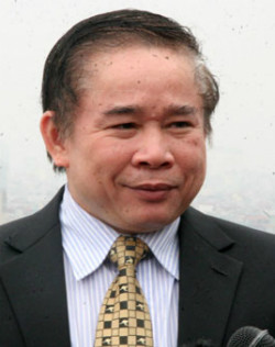 Thứ trưởng Bùi Văn Ga.