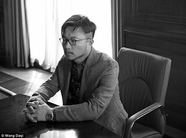 Giới siêu giàu Trung Quốc: Đua nhau tiệc sex và ăn chơi quái gở ảnh 23