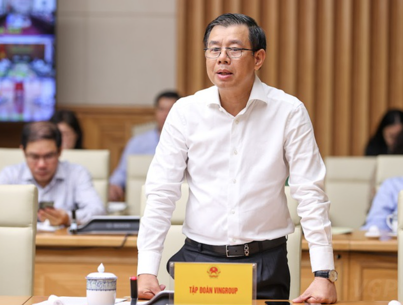 Tổng giám đốc Vingroup Nguyễn Việt Quang phát biểu tại hội nghị (Ảnh: VGP) Tổng giám đốc Vingroup Nguyễn Việt Quang phát biểu tại hội nghị (Ảnh: VGP)