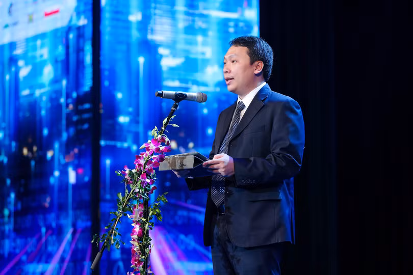 Thứ trưởng Bộ Thông tin và Truyền thông Nguyễn Huy Dũng