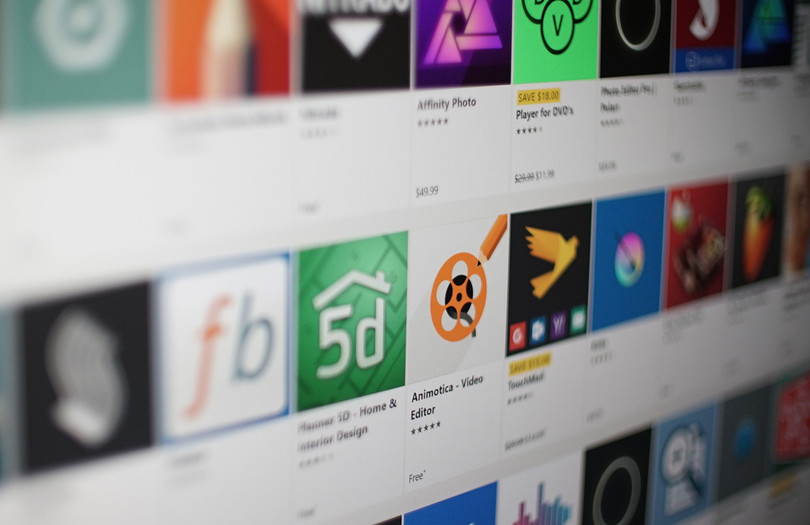 Giá thành rẻ và sử dụng đơn giản là lý do ứng dụng di động tiếp cận được với đông đảo người dùng. Ảnh: Engadget Giá thành rẻ và sử dụng đơn giản là lý do ứng dụng di động tiếp cận được với đông đảo người dùng. Ảnh: Engadget