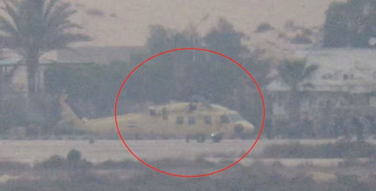 Chiếc trực thăng Ai Cập, bị phá hủy trong cuộc tấn công - ảnh video South Front