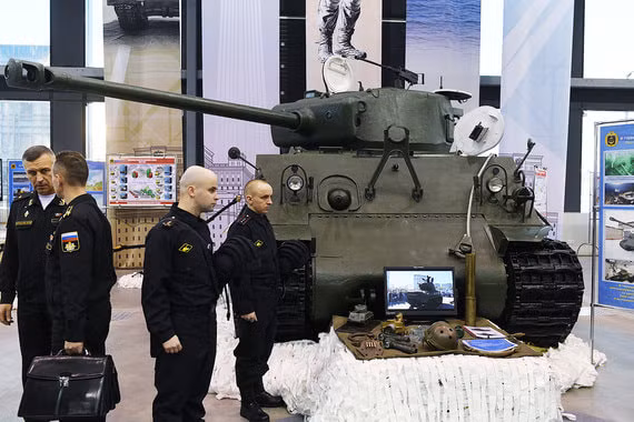 Đấu NATO, Nga phải có “quân đội thông minh” ảnh 7